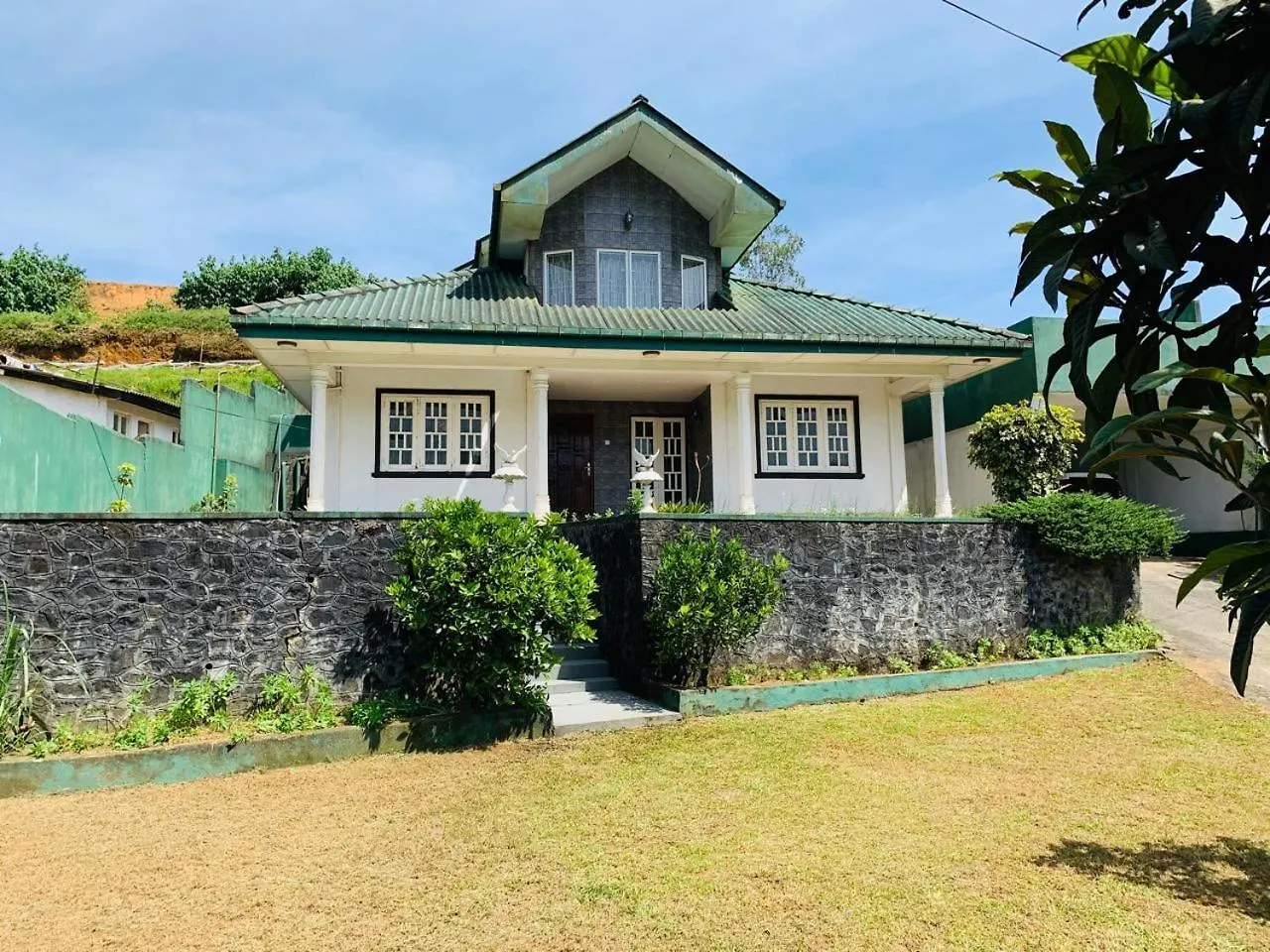 Breezy Loft - Nuwara Eliya Villa Holiday home